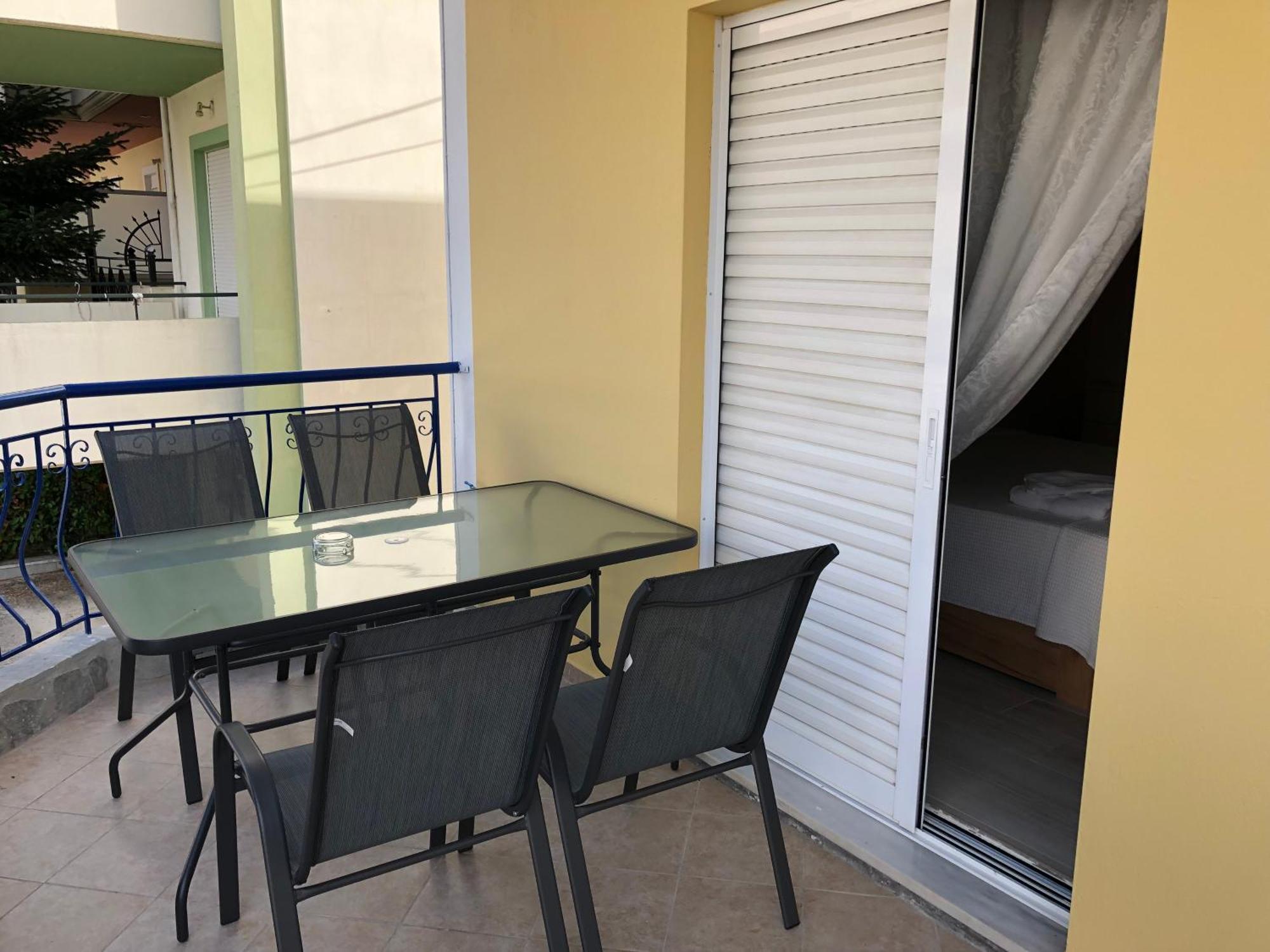 My Oneiro Apartments Ioannina Bagian luar foto